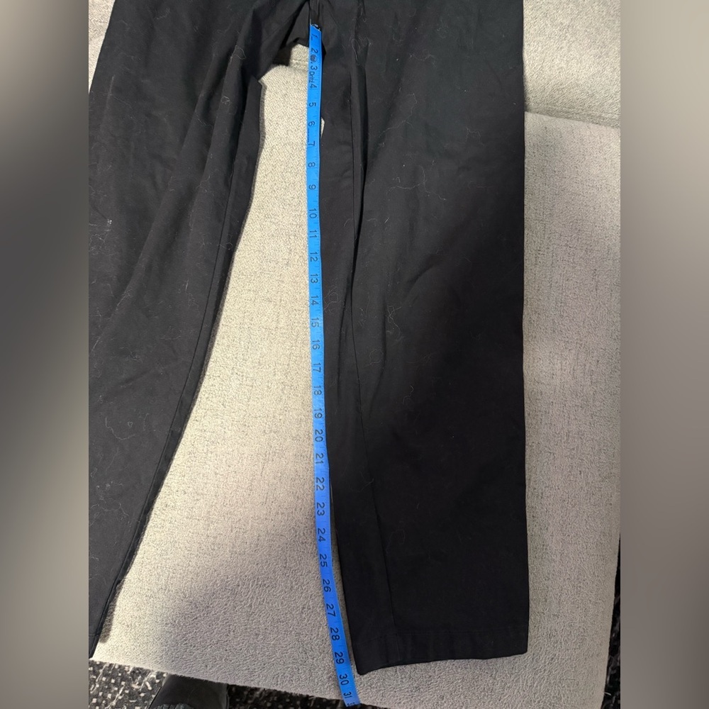 GAP 10 Tall Black Pleated Khaki Pant - Picture 6 of 8